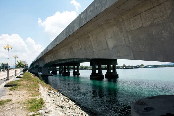 Sarasin köprü anakaraya, Phang Nga il., Phuket Tayland Phuket Adası bağlı