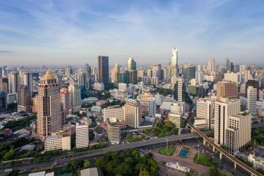 Merkezi iş bölgesi Sathorn, Bangkok Tayland şehir manzarası