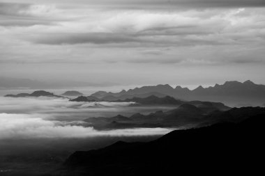 Siluet dağ manzarası