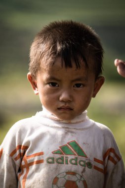 H'mong etnik azınlık çocuk Sapa, Vietnam