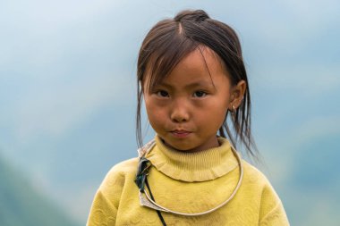 H'mong etnik azınlık çocuk Sapa, Vietnam