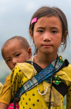 H'mong etnik azınlık çocuk Sapa, Vietnam