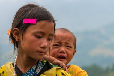 H'mong etnik azınlık çocuk Sapa, Vietnam
