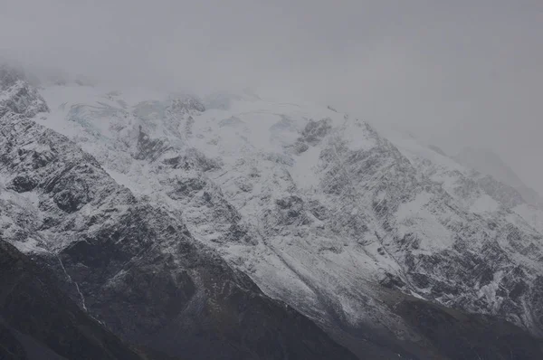 Close-up zoom naar Mount Cook, Nz — Stockfoto