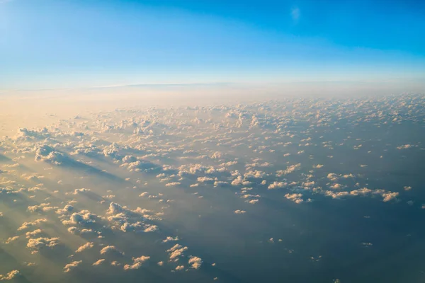 天空和云彩从飞机 — 图库照片