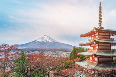 Fuji Dağı, Chureito Pagoda Güz