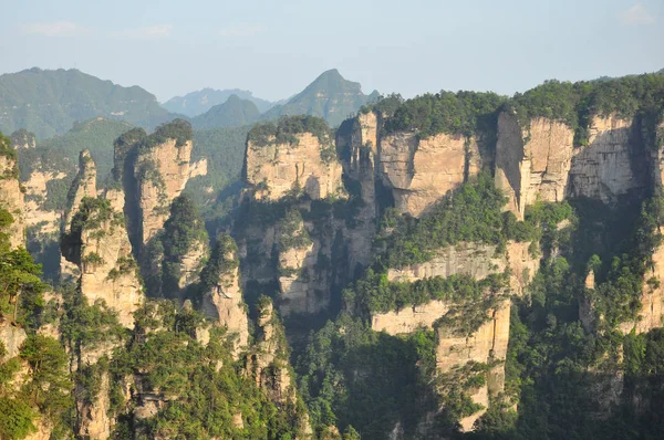 Pilar de arenito de quartzo em Zhangjiajie, na China — Fotografia de Stock