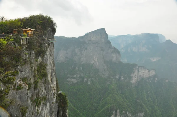 Bergen in Zhangjiajie, China. — Stockfoto