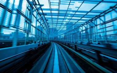 Tren hareket bulanıklığı ile şehir içi raylı sistem devam