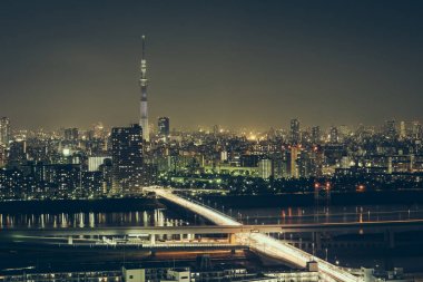 Tokyo Tokyo Cityscape ile ağaç gökyüzü