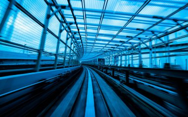 Tren hareket bulanıklığı ile şehir içi raylı sistem devam