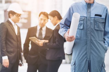 Gruba mühendis ve iş