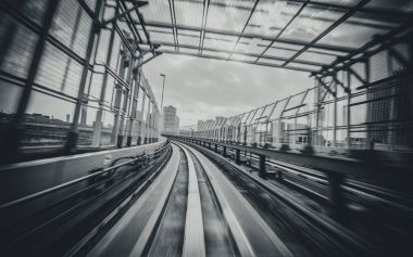 Tren hareket bulanıklığı ile şehir içi raylı sistem devam