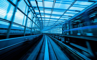 Tren hareket bulanıklığı ile şehir içi raylı sistem devam