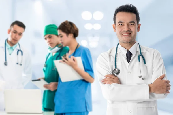 Grupo de pessoas médicas Doutor, Enfermeira e Cirurgião — Fotografia de Stock