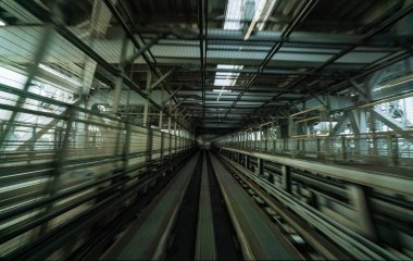 Tren hareket bulanıklığı ile şehir içi raylı sistem devam