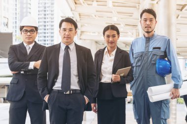 Gruba mühendis ve iş