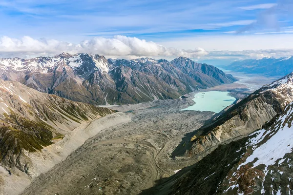 Vista aérea das montanhas na Nova Zelândia . — Fotografia de Stock