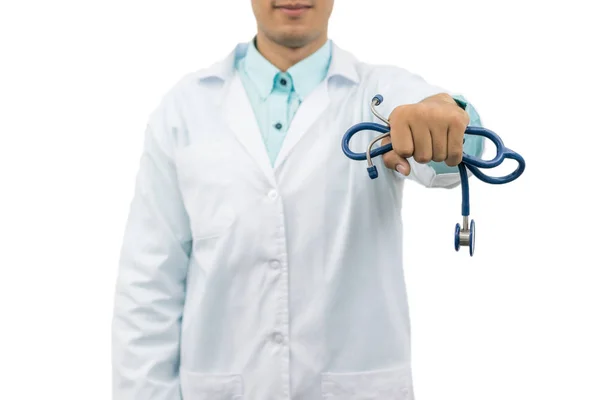 Manliga läkare isolerad på vit bakgrund — Stockfoto