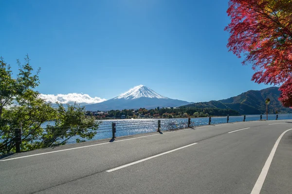 Mount Fuji w Jesienne barwy w Japonii — Zdjęcie stockowe
