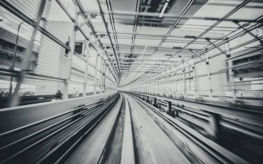 Tren hareket bulanıklığı ile şehir içi raylı sistem devam