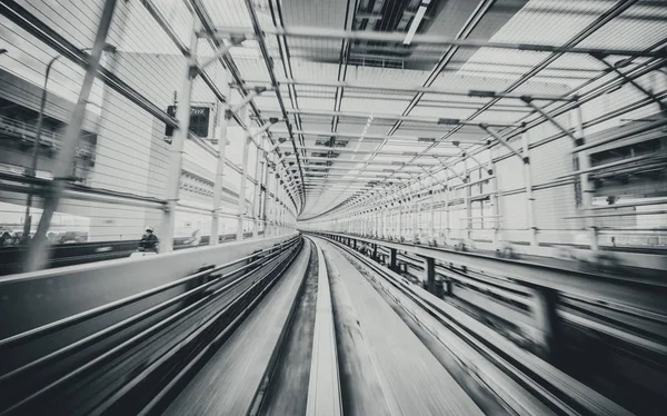 Tren hareket bulanıklığı ile şehir içi raylı sistem devam