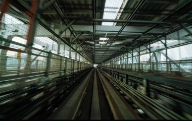 Tren hareket bulanıklığı ile şehir içi raylı sistem devam