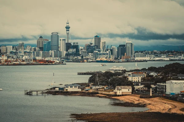 Ciudad de Auckland skyline, Nueva Zelanda — Foto de Stock