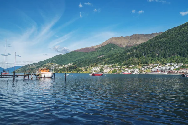 Lakefront z miasta Queenstown, Nowa Zelandia — Zdjęcie stockowe