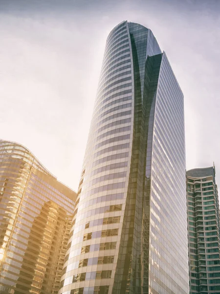Modern office buildings in city center — Stock Photo, Image