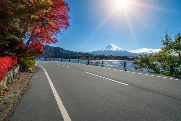 Mount Fuji w Jesienne barwy w Japonii — Zdjęcie stockowe