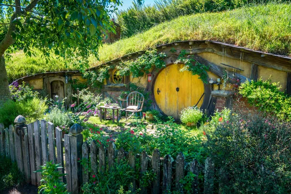 Hobbiton set cinematografico per "The Hobbit" in Nuova Zelanda — Foto Stock