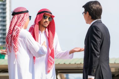 Arapça, Asya, Meksika iş adamları iş toplantısı