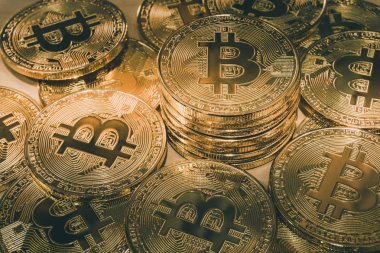 Fiziksel Bitcoin kazık arka plan, Bitcoin incelemesi