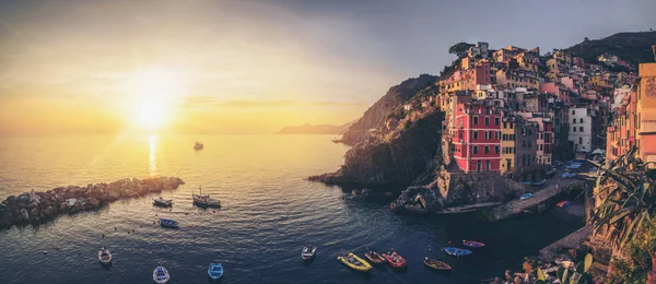 Riomaggiore, Cinque Terre - Italy — Stock Photo, Image