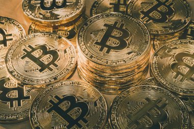 Fiziksel Bitcoin kazık arka plan, Bitcoin incelemesi