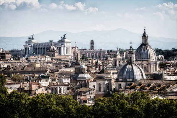 Roma, Itália Skyline em vista panorâmica — Fotografia de Stock