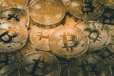 Fiziksel Bitcoin kazık arka plan, Bitcoin incelemesi