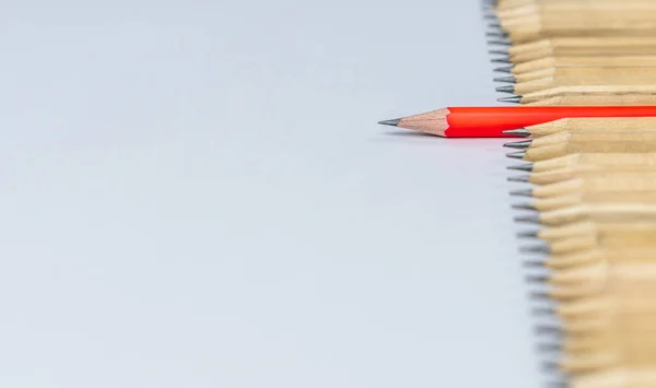 Different Pencil Standout Others Showing Concept Unique Business Thinking Different — Stock Photo, Image