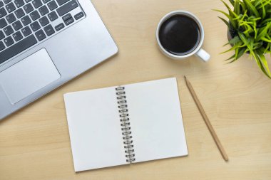 Ofis masası çalışma alanı ve masa arka planı.