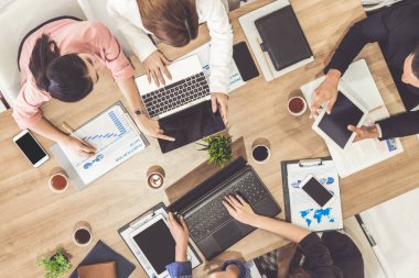 Ofis Odasında Grup Toplantısı.