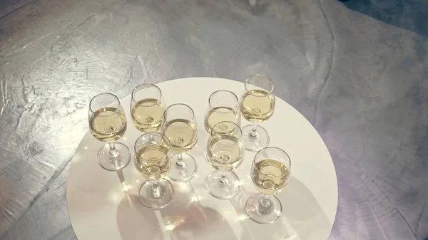 Pessoas Negócios Bem Sucedidas Bebem Vinho Champanhe Com Membros Equipe — Fotografia de Stock