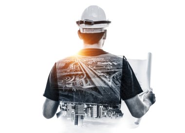 Geleceğin inşaat mühendisliği projesi konsepti ve çift pozlama grafik tasarımı. İnşaat mühendisi, mimar ya da modern sivil ekipman teknolojisiyle çalışan inşaat işçisi.