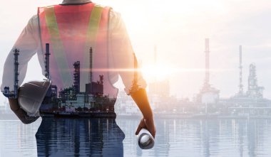 Yaratıcı grafik tasarımında gelecek fabrika ve enerji endüstrisi konsepti. Petrol, gaz ve petrokimyasal rafineri fabrikası yeni nesil enerji ve enerji sektörünü gösteriyor..