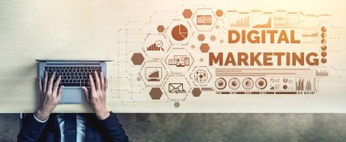 Online İş Kavramı için Dijital Pazarlama Teknolojisi Çözümü - Sosyal medya üzerinden dijital reklam platformunda çevrimiçi pazar tanıtım stratejisinin analitik diyagramını gösteren grafik arayüz.