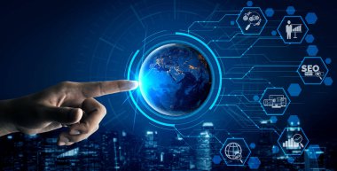 SEO - Çevrimiçi Pazarlama Konsepti için Arama Motoru Optimizasyonu. Anahtar kelime araştırma web sitesinin tanıtımını gösteren modern grafik arayüzü müşteri aramasını optimize ederek ve pazar stratejisini analiz ederek.