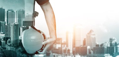 Geleceğin inşaat mühendisliği projesi konsepti ve çift pozlama grafik tasarımı. İnşaat mühendisi, mimar ya da modern sivil ekipman teknolojisiyle çalışan inşaat işçisi.