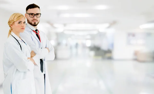 Doktor Pracuje Jiným Doktorem Nemocnici Zdravotní Péče Lékařská Služba — Stock fotografie