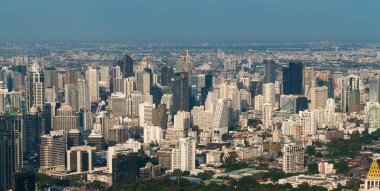 Bangkok City, Tayland 'ın şehir manzarası ve ufuk çizgisi. Bangkok, Tayland 'ın en büyük şehri ve en iyi seyahat yeridir..