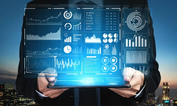 비즈니스 분석가 Business Finance Analytic Concept 데이터 그래픽 인터페이스 모니터에서 — 스톡 사진